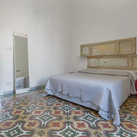Minu Lecce
